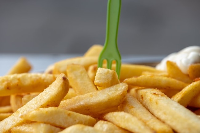 hoe moet je frieten bakken